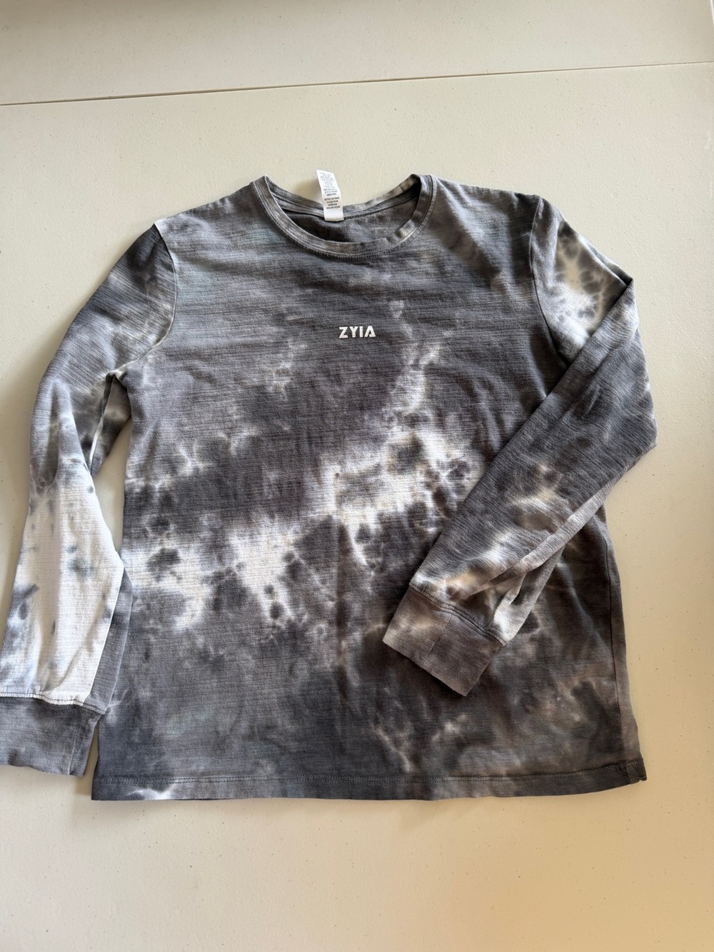 Zyia sz small long sleeve tee